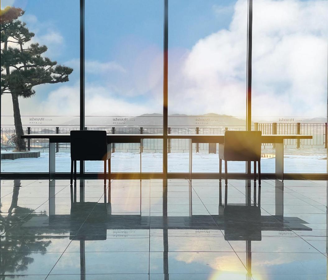 Hotel Hyundai By Lahan Mokpo Yeongam Екстериор снимка