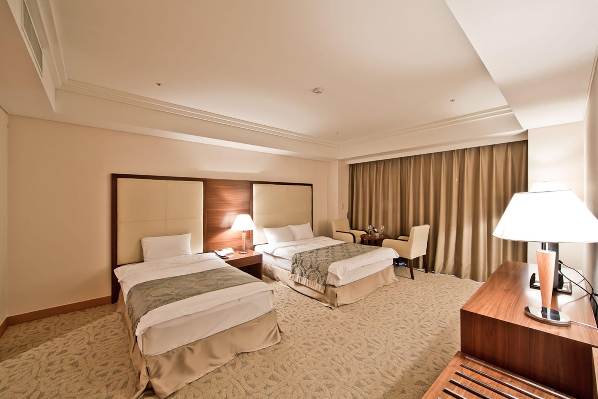 Hotel Hyundai By Lahan Mokpo Yeongam Екстериор снимка
